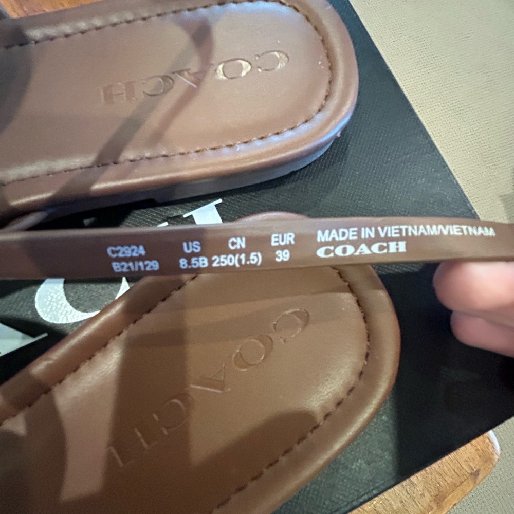 Coach Jaci Leather Sandal, Saddle, Size 8.5 - Picture 9 of 14